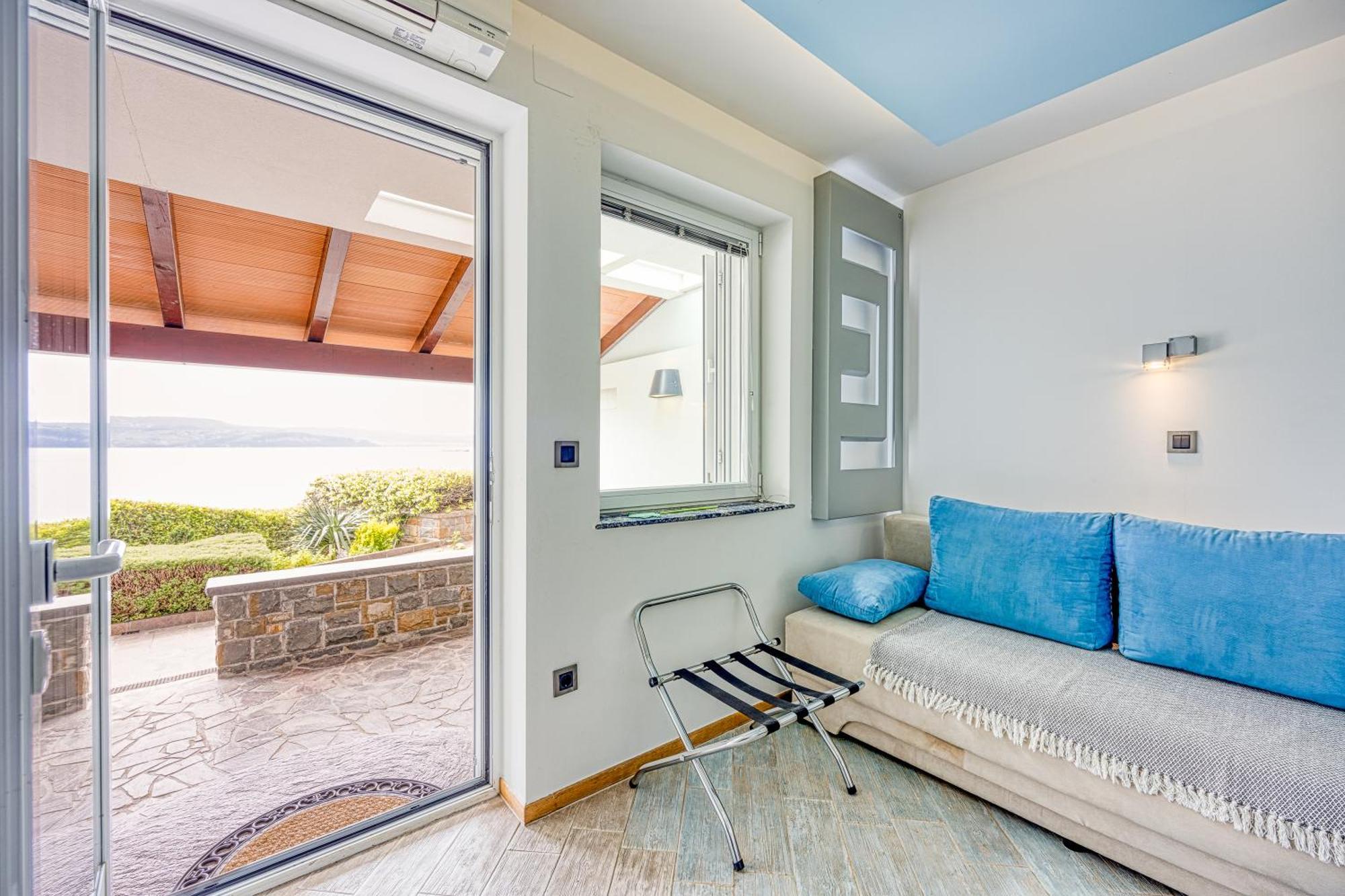 Debeli Rtic Apartments - Happy Rentals Ankaran Kültér fotó