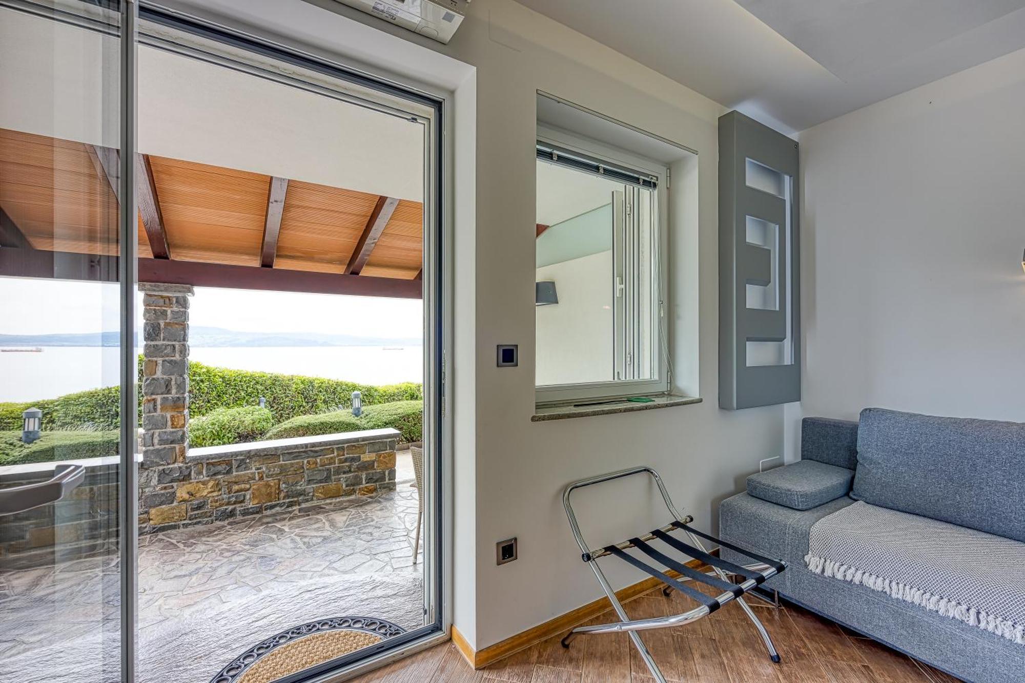Debeli Rtic Apartments - Happy Rentals Ankaran Kültér fotó
